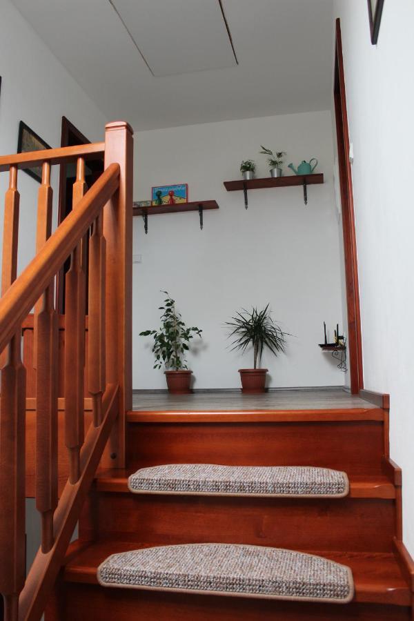 Dreveny Andel Apartment Lodherov Екстериор снимка